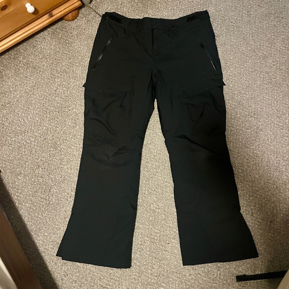 Oakley Women's Snowboard Pants Size XL